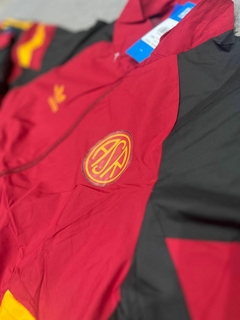 Campera As Roma en internet