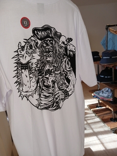 Remera oversize