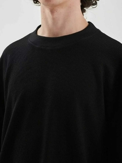 Remera GRECIA Over Negro en internet