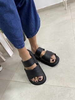 Sandalias Cruz en internet