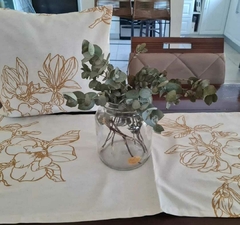 CAMINO DE MESA FLOR SUELA - HOMEMADE