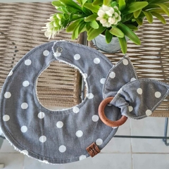SET DE BABERO + MORDILLO LUNARES GRIS