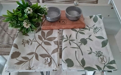 CAZUELAS DIPS DE 6.5 CM CON BASE DE MADERA PICADA