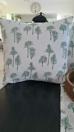 FUNDA TUSOR ARBOLITO VERDE MALVA en internet