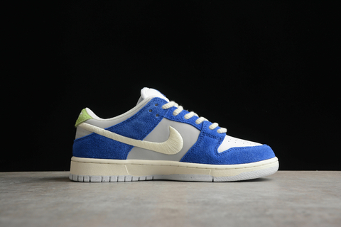 Fly Streetwear x Nike SB Dunk Low