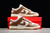 Nike Dunk Low na internet