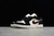 NIKE AirJordan 1 na internet
