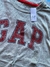Camiseta GAP 10 anos nova na internet