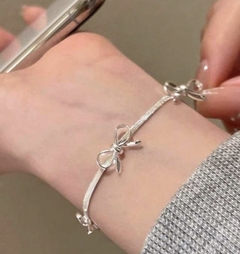 Pulseira lacinhos. Prata 925 na internet