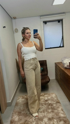 Cropped Dália na internet