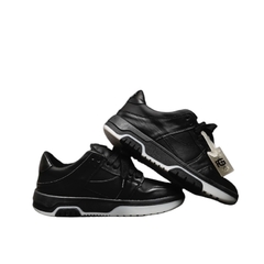 Valencia Total Black