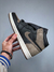 Travis Scott x Air Jordan 1 Retro High OG Palomino na internet