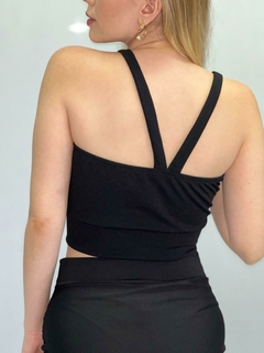 Cropped Preto com bojo - 0073 na internet
