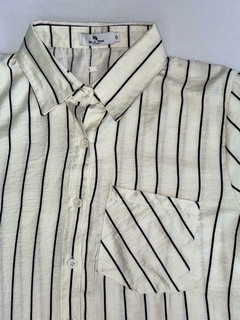 Camisa Botão Gola Branca listra preta - 0076 - Bea Vest