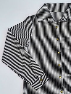 Camisa Botão Branca com Preto- 0089 na internet