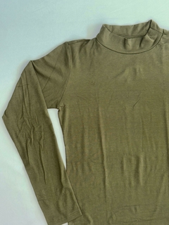 Blusa Malha Visco Verde Musgo - 0088 na internet