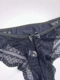 Calcinha Fio Renda Preta - 0069 - Bea Vest