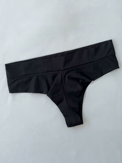 Calcinha Fio Duplo Cós Preto - 0100 na internet