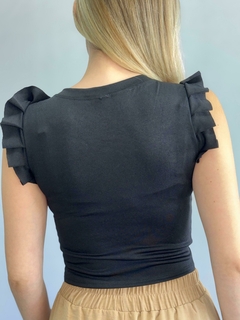 Cropped Preto Babado- 0107 na internet