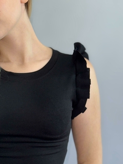 Cropped Preto Babado- 0107 - Bea Vest