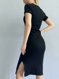 Vestido Canelado Preto - 0023 na internet