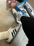 Tênis Adidas Samba Branco e Preto na internet