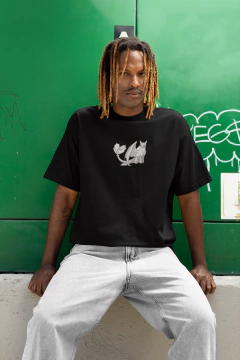 Camiseta Oversized - Fúria da luz na internet