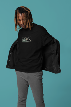 Camiseta Oversized - Levi - comprar online