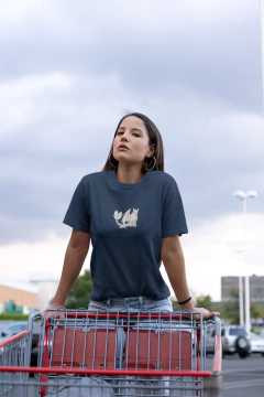 Camiseta Oversized - Fúria da luz na internet