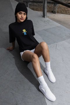 Camiseta Oversized - Maggie na internet