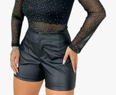 Short Couro Fake Zara