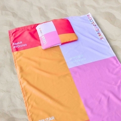 LONA RECTANGULAR CON NECESER - LA TIENDITA