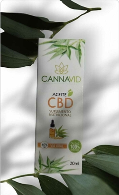ACEITE DE CANNABIS CANNAVID 40% de CBD.