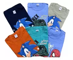Remera personajes en internet