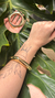 BRACELETE QUADRADO - DOURADO na internet