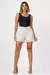 BERMUDA JEANS MEIA COXA MOM CINTURA ALTA - COR MARFIM - comprar online