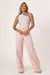 CALCA JEANS WIDE LEG MODELADORA DE CORTE SOFISTICADO E CINTURA ALTA - COR ROSA CLARO - comprar online
