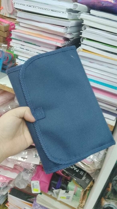 Cartuchera sobre Jean