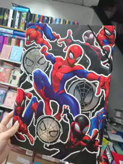 Carpetas tres solapas con elastico SPIDERMAN (Modelo segun disponibilidad de stock)