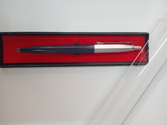 Boligrafo retractil en caja