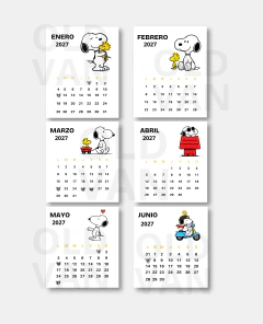 Iman con almanaque de Snoopy