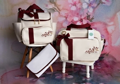 Imagem do KIT BOLSA DE MATERNIDADE GOLD - TEMA: JARDIM ENCANTADO (3 PEÇAS)