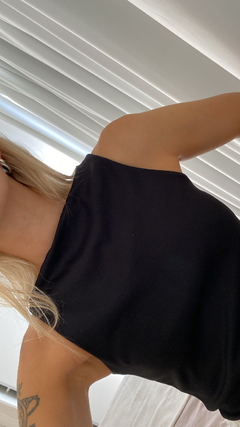 MUSCULOSA CELAN - comprar online