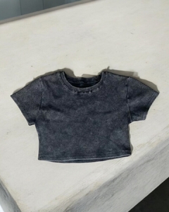Remera / Top Crop WASH