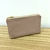 Maquiagens, remédios, carregadores, pincéis, são infinitas as possibilidades de uso da necessaire Lily M