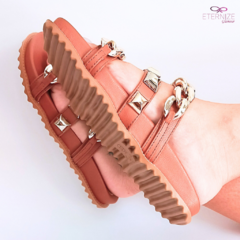 PAPETE CARAMELO COM CORRENTES - ETERNIZE GLAMOUR