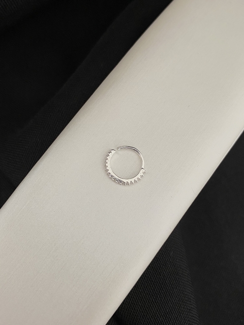 Piercing Argolinha Cravejado Lavi - comprar online