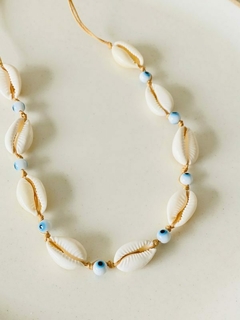 Choker combinado conchas y ojo turco