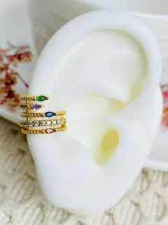 Earcuff Escalera de circones