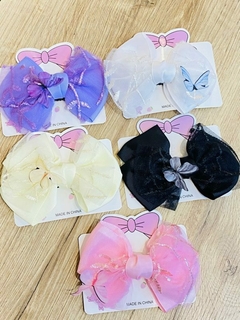 Moño con mariposa